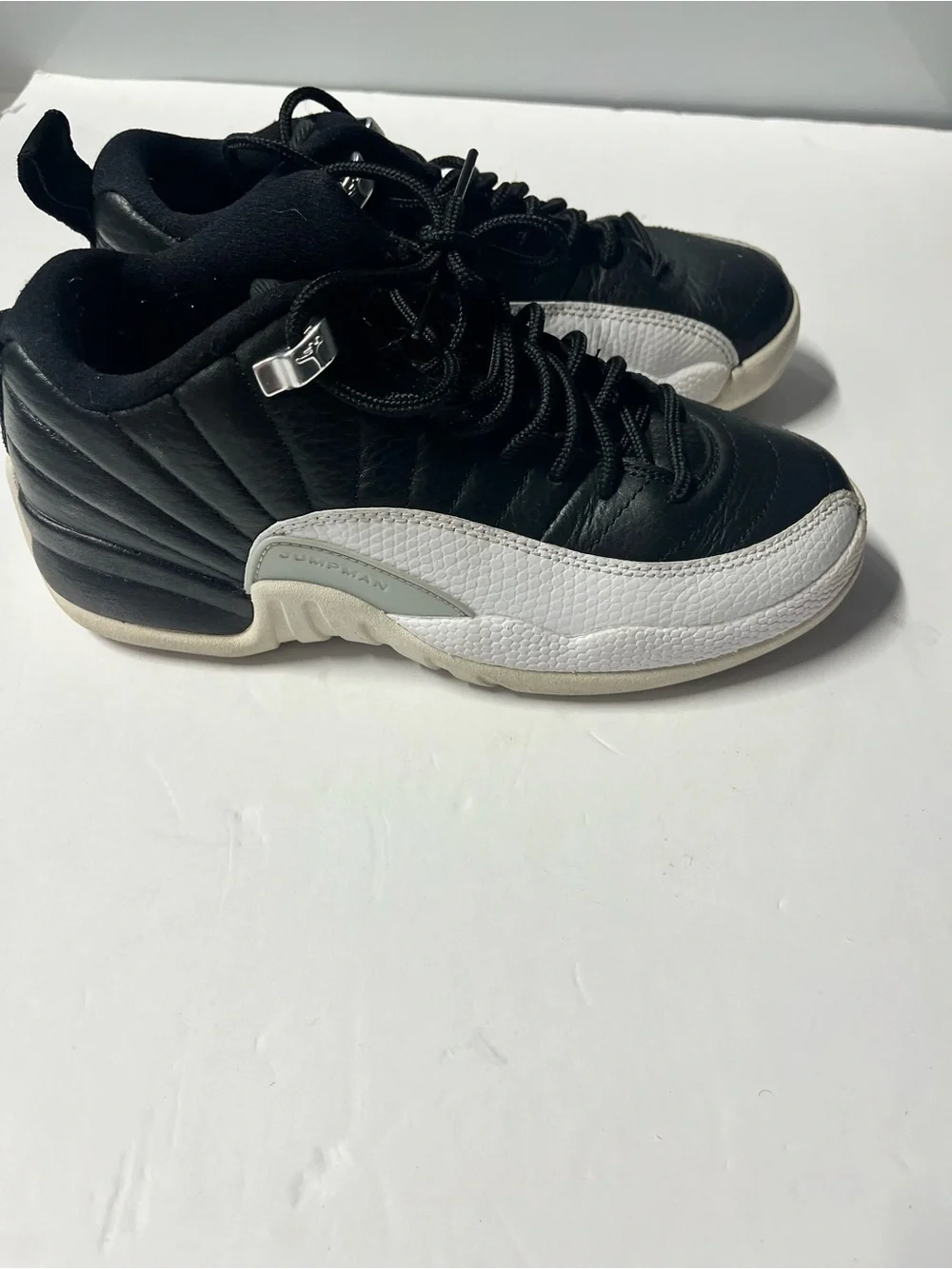 Size 4y- Jordan 12 Retro Low Playoffs 2017